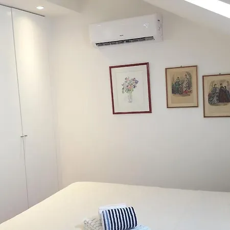 Appartamento Modern Cosy Flat With Terrace In Campo De Ourique. *