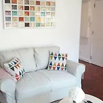 Modern Cosy Flat With Terrace In Campo De Ourique. Apartment